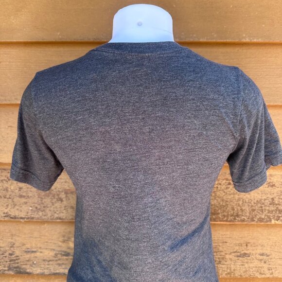 Yosemite Graphic Tee Shirt Soft Cotton Blend Heather Gray Camping Scene Women’s - Picture 9 of 11